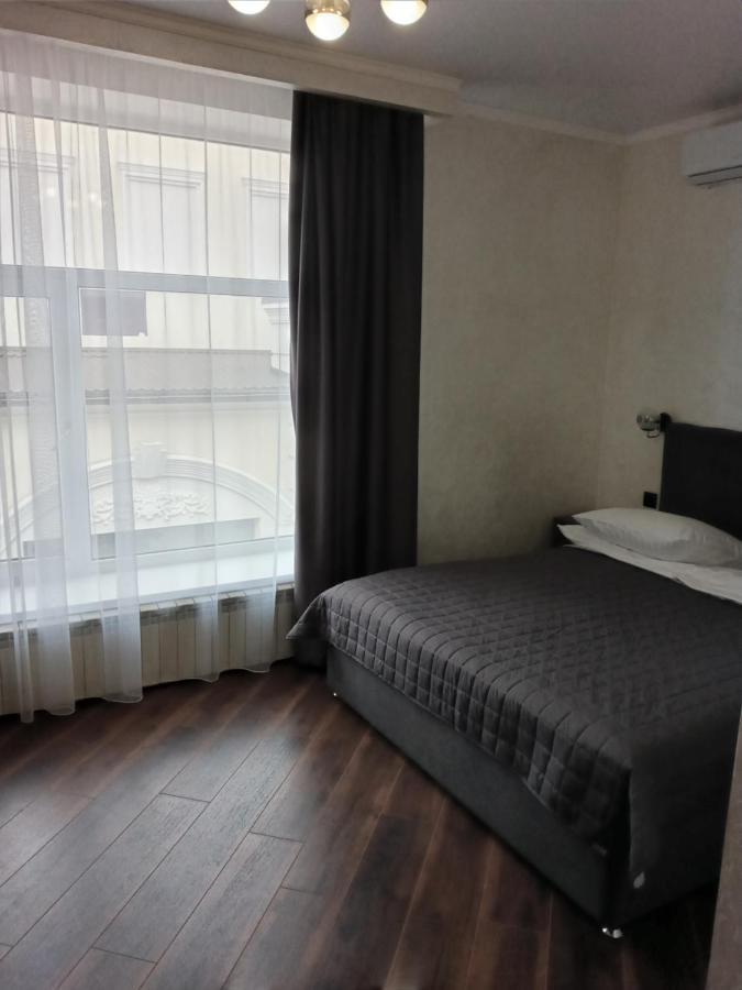 Safari-Club Hotel Vinnytsia Exterior photo